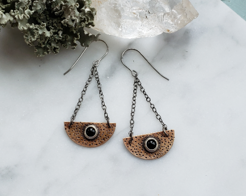 Dotted Copper Earrings with Black Onyx