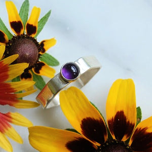 Sterling silver hexagon ring with amethyst stone 